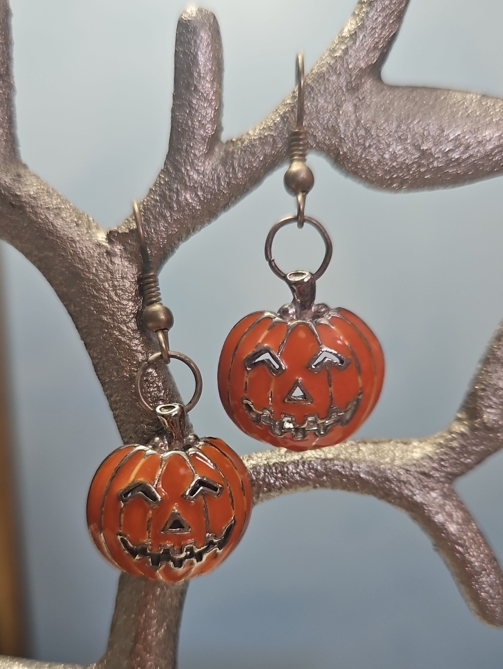 Halloween Pumpkin Dangle Earrings - Orange Jack-o'-Lantern